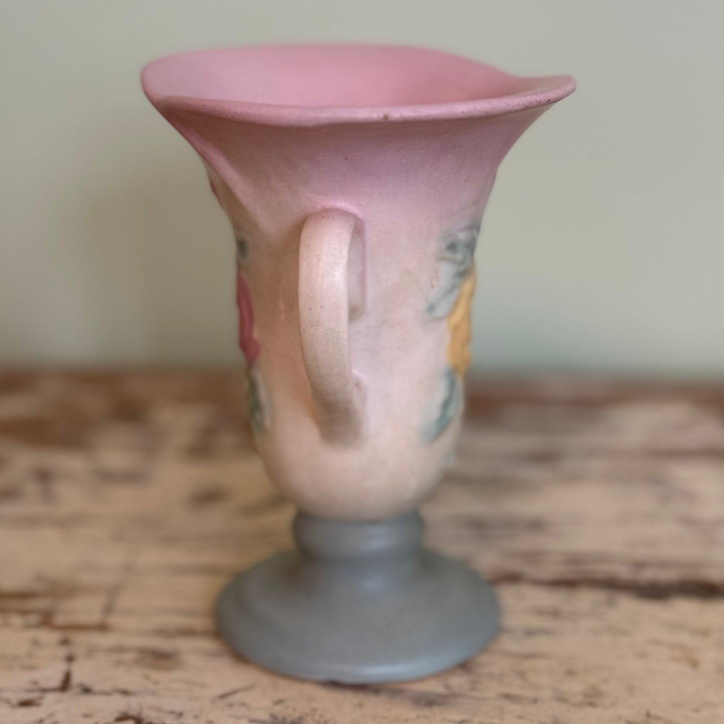 Hull Pottery Open Rose Vase