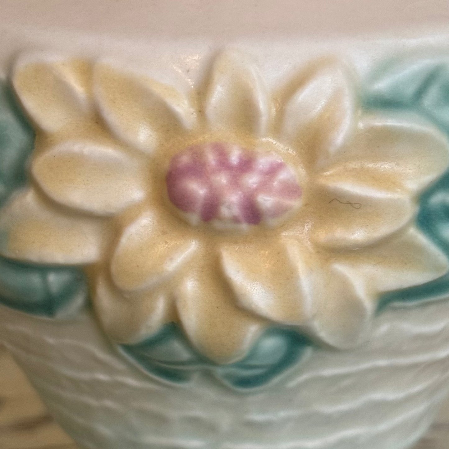 Hull Pottery Amphora Water Lily Vase