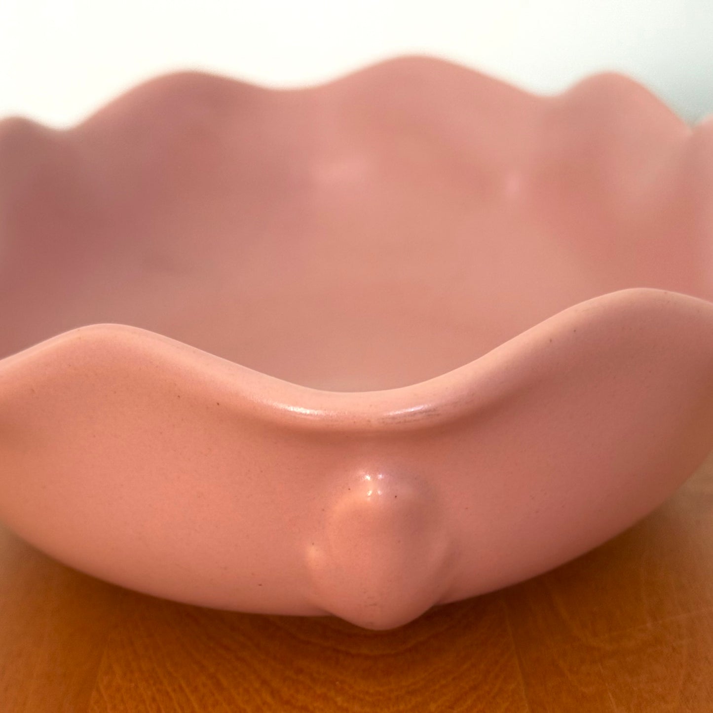 Abingdon Scalloped Edge Dish