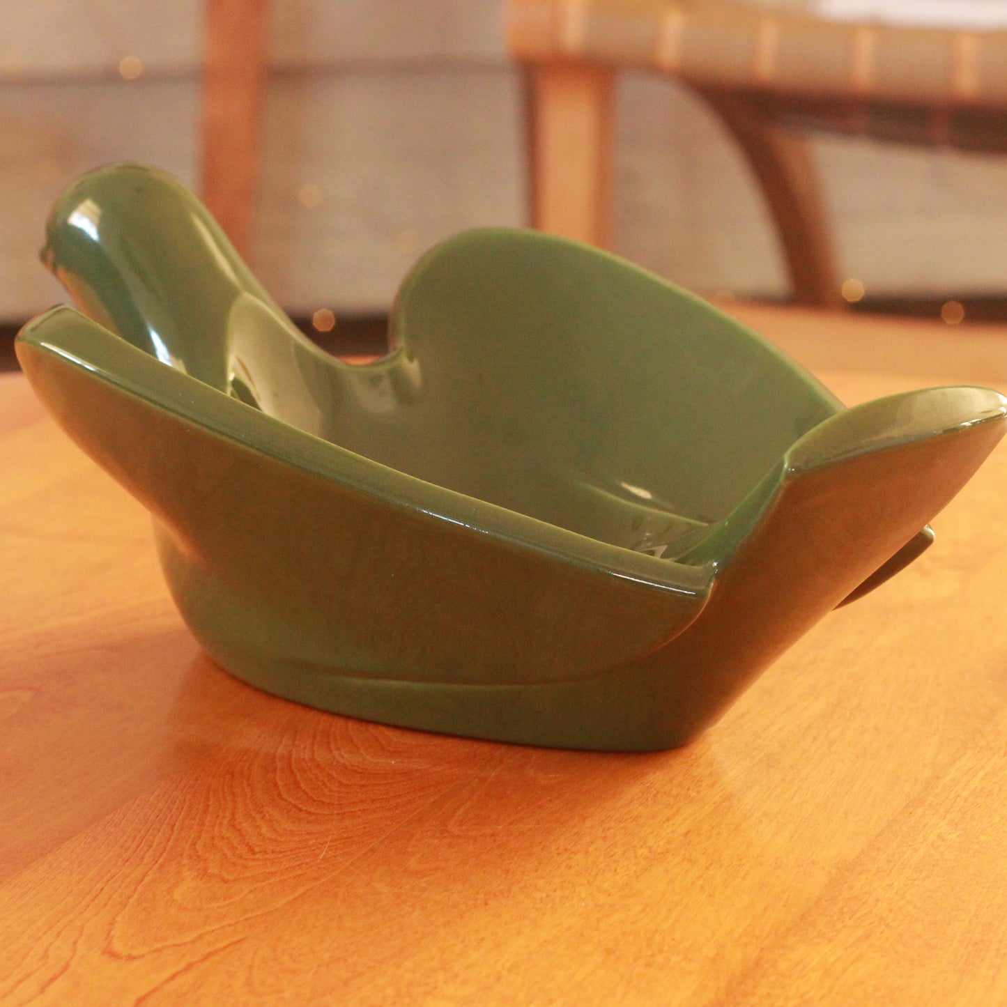 Vintage Red Wing Dove Console Bowl
