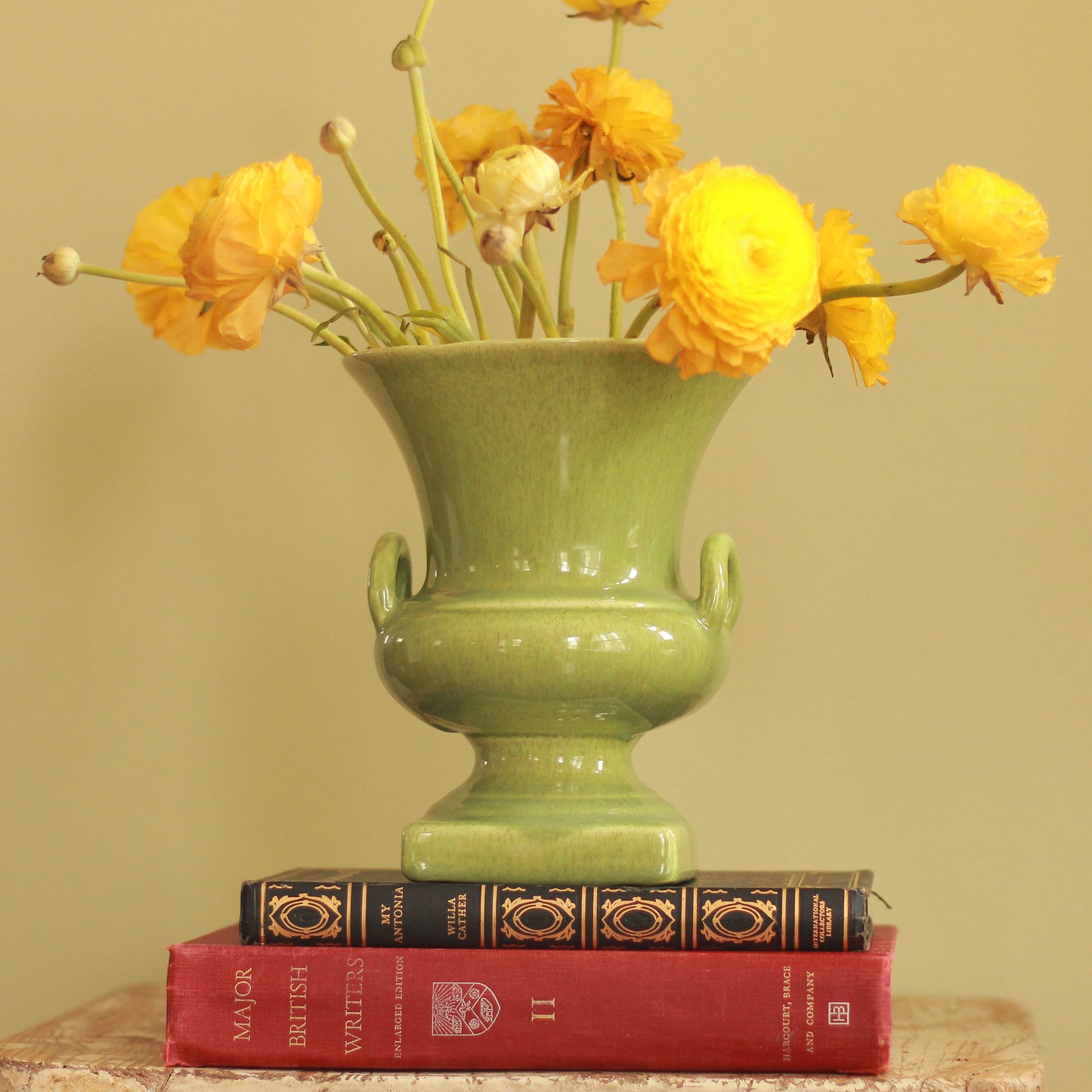 Vintage Red Wing 871 Urn Shaped Vase