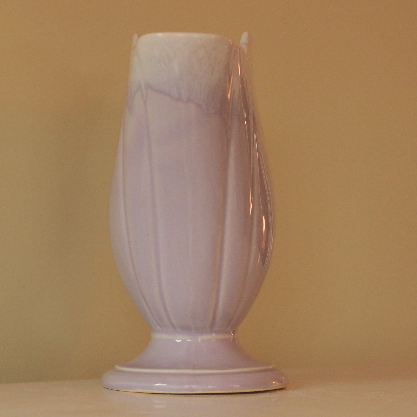 Vintage Lavender 610 USA Vase