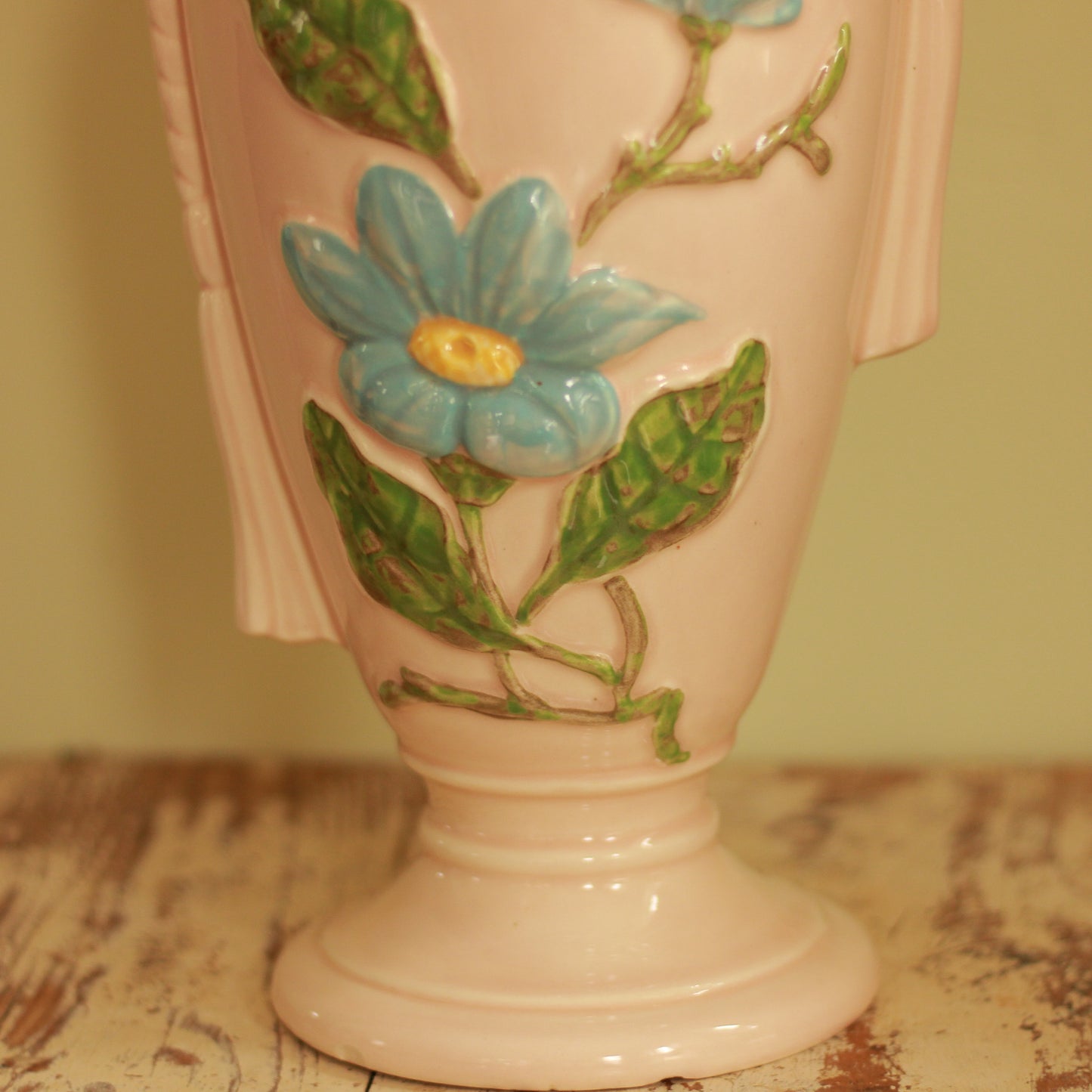 Vintage Large Hull Magnolia Vase