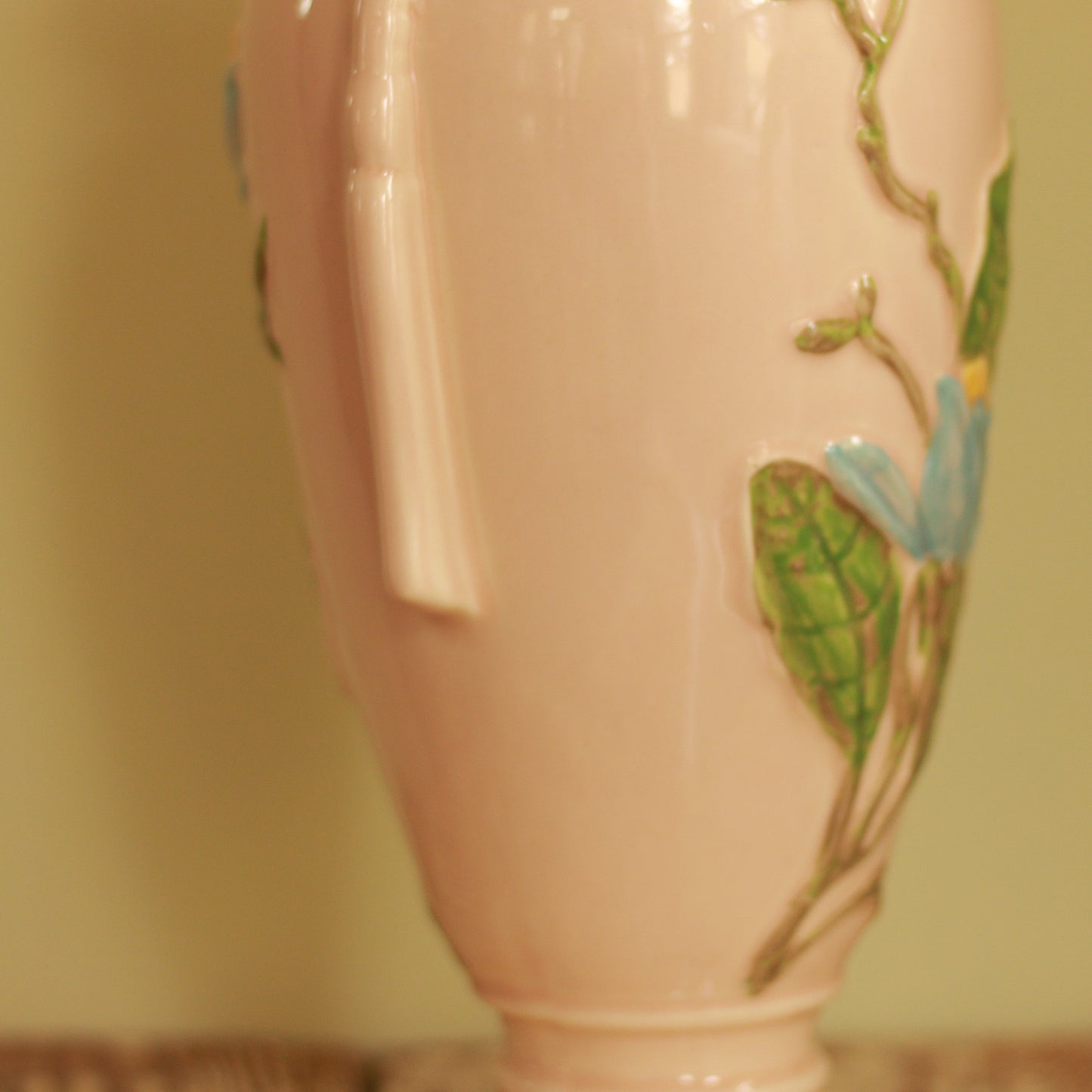 Vintage Large Hull Magnolia Vase