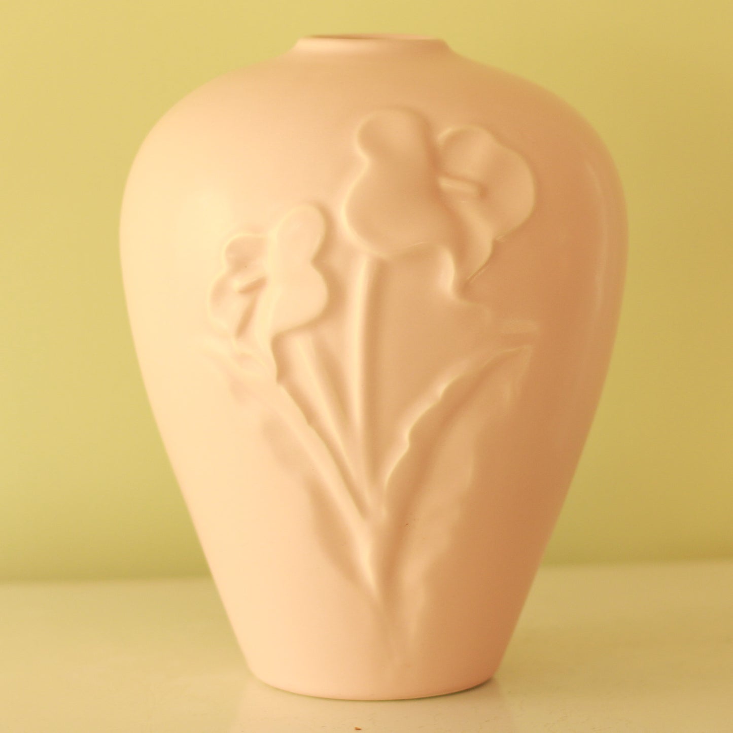 Vintage Haeger Dusty Pink Lily Vase
