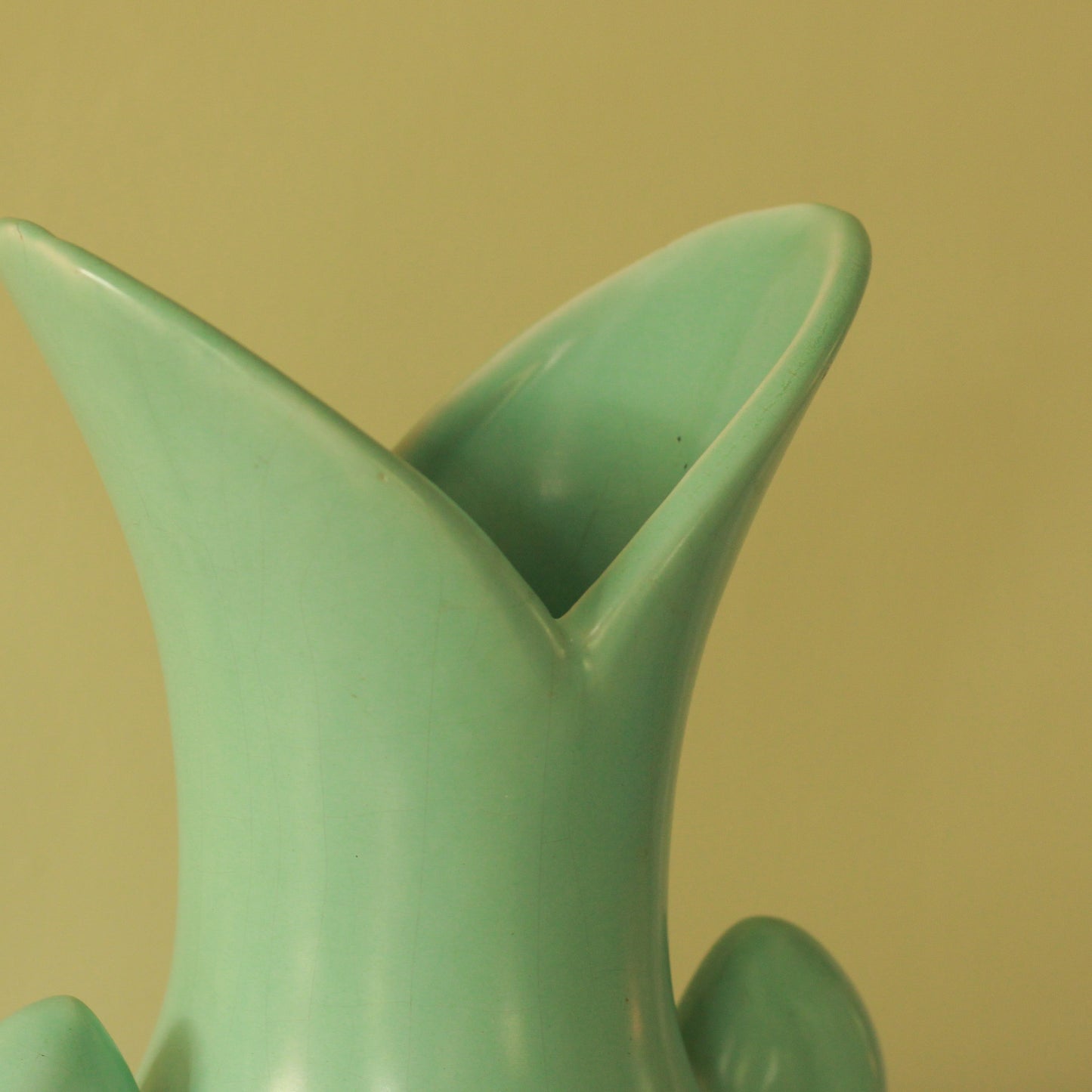 Vintage Rumrill Flare Top Vase