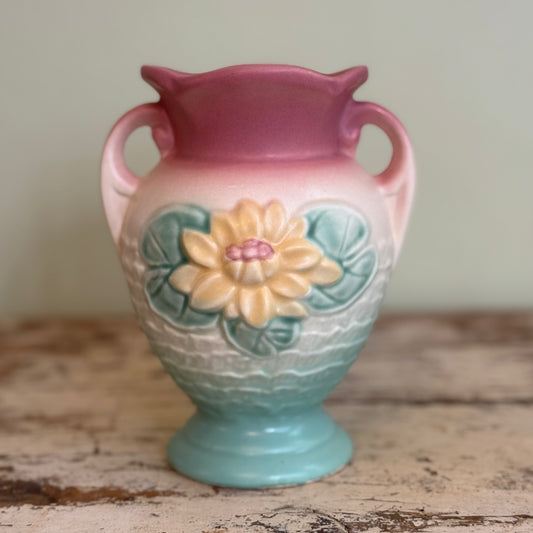 Hull Pottery Water Lily Vase