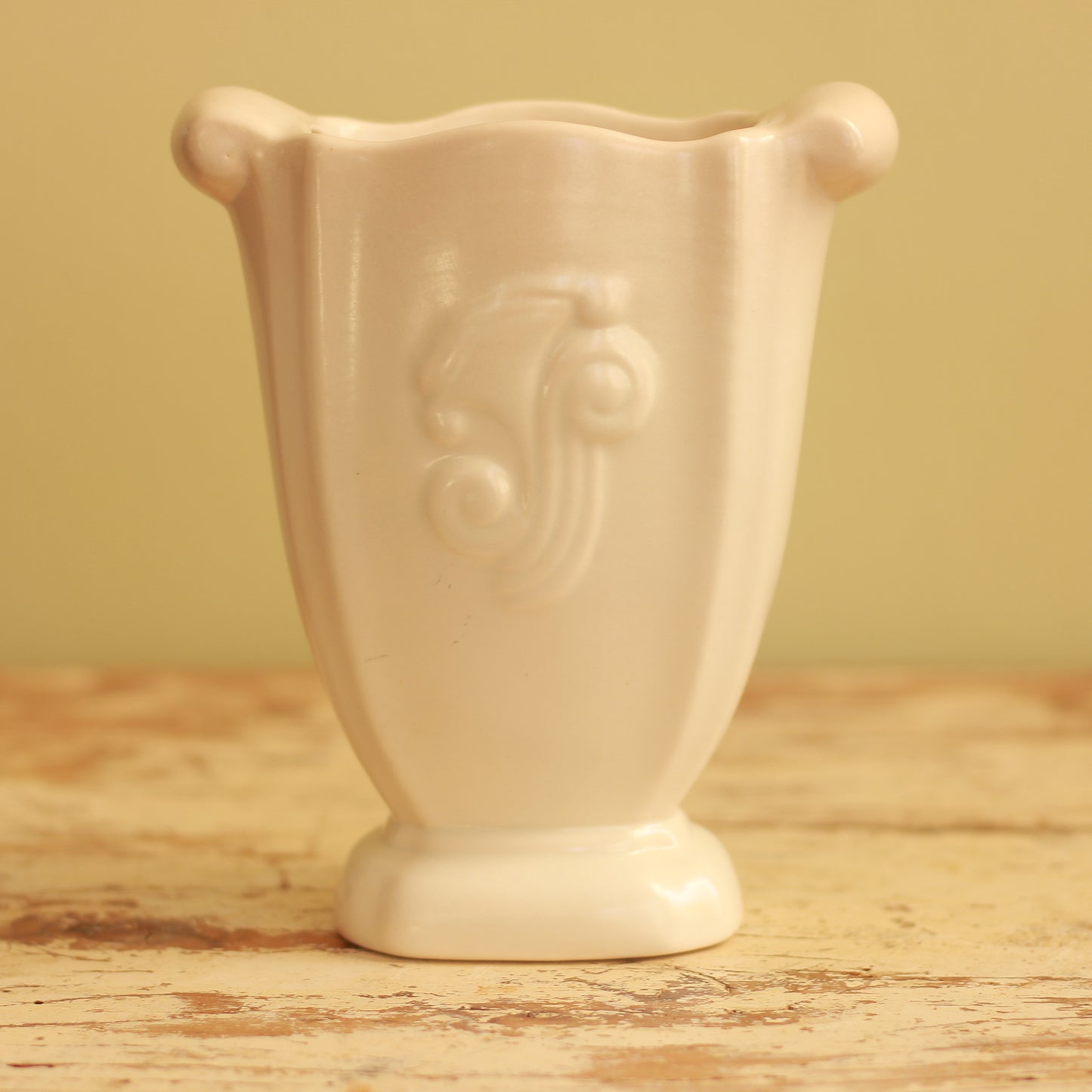 Vintage Red Wing Art Deco Vase